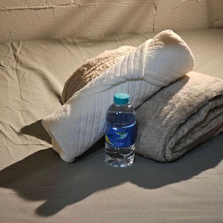 טונגסלה Hao Norn Hostel מראה חיצוני תמונה