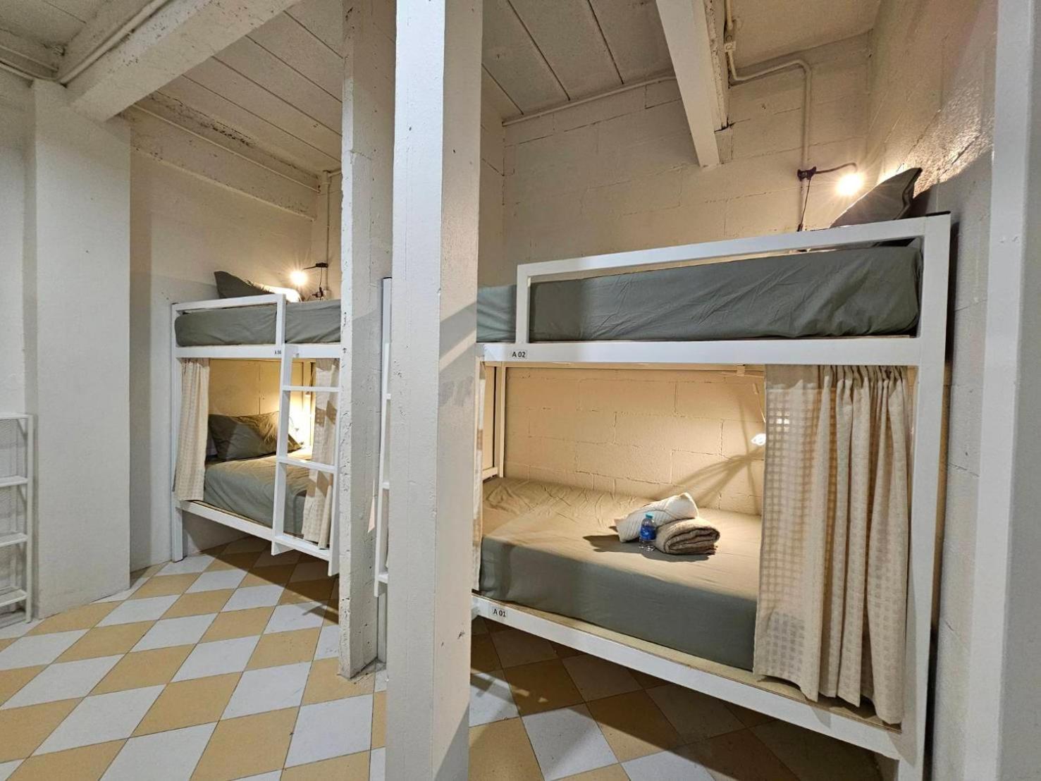 טונגסלה Hao Norn Hostel מראה חיצוני תמונה