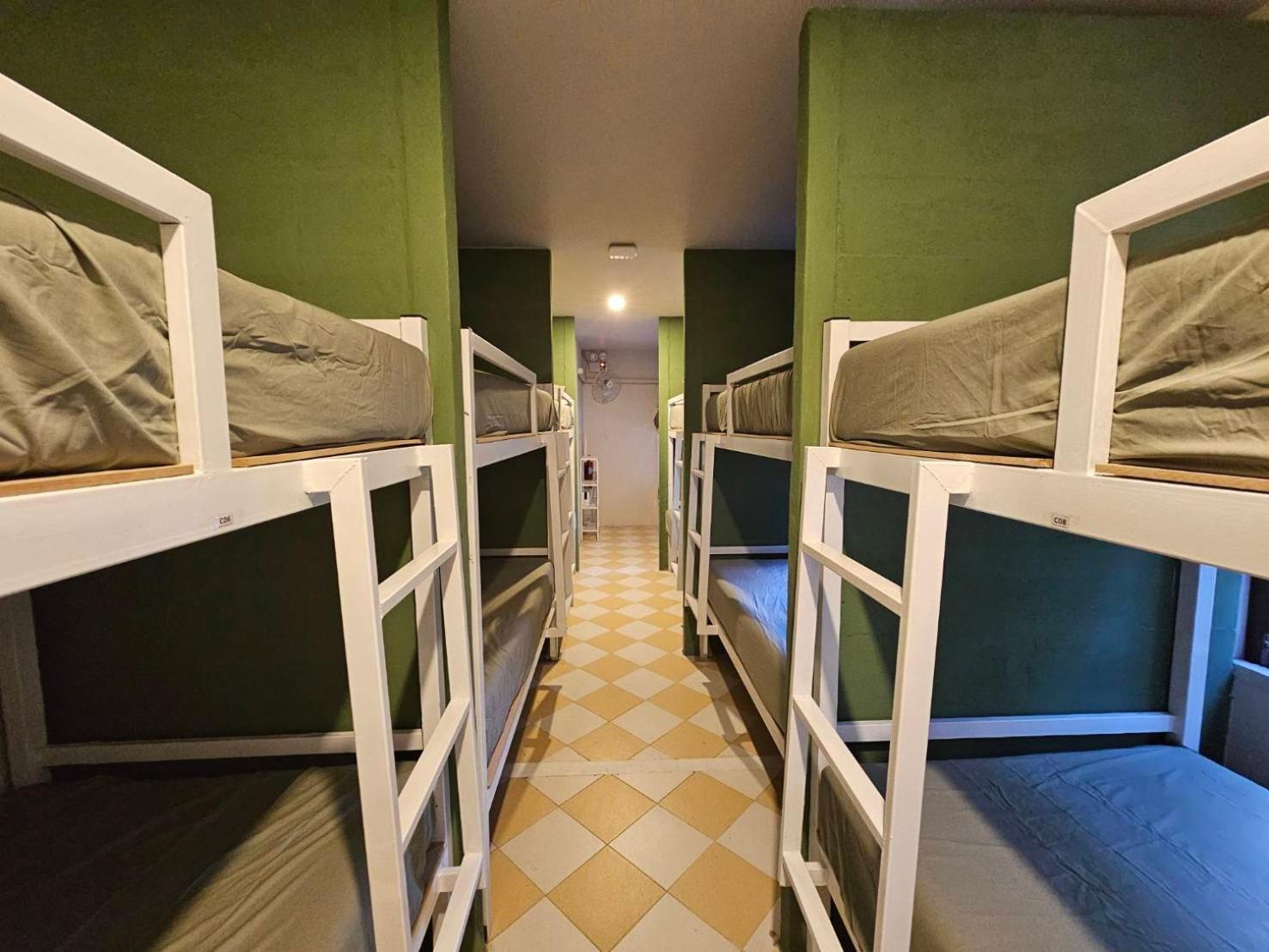 טונגסלה Hao Norn Hostel מראה חיצוני תמונה